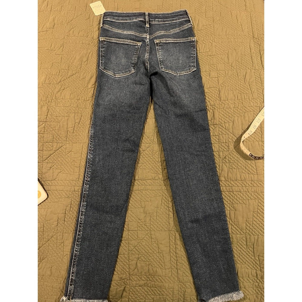 We‎ The Free People Women's Blue Jeans Size 25 Frayed Ankles NWT Msrp $ 78.00 - Picture 6 of 11